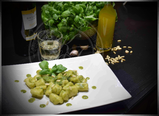 Gnocchi al pesto genovese